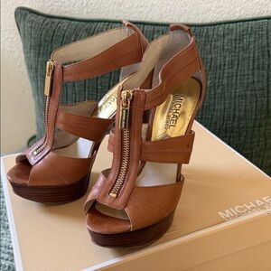 MICHAEL Michael Kors Tan Leather Platform Zip-Heel Sandals